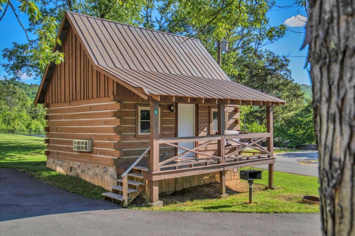 Cabin Oasis Near Smoky Mountains Pigeon Forge Exterior foto